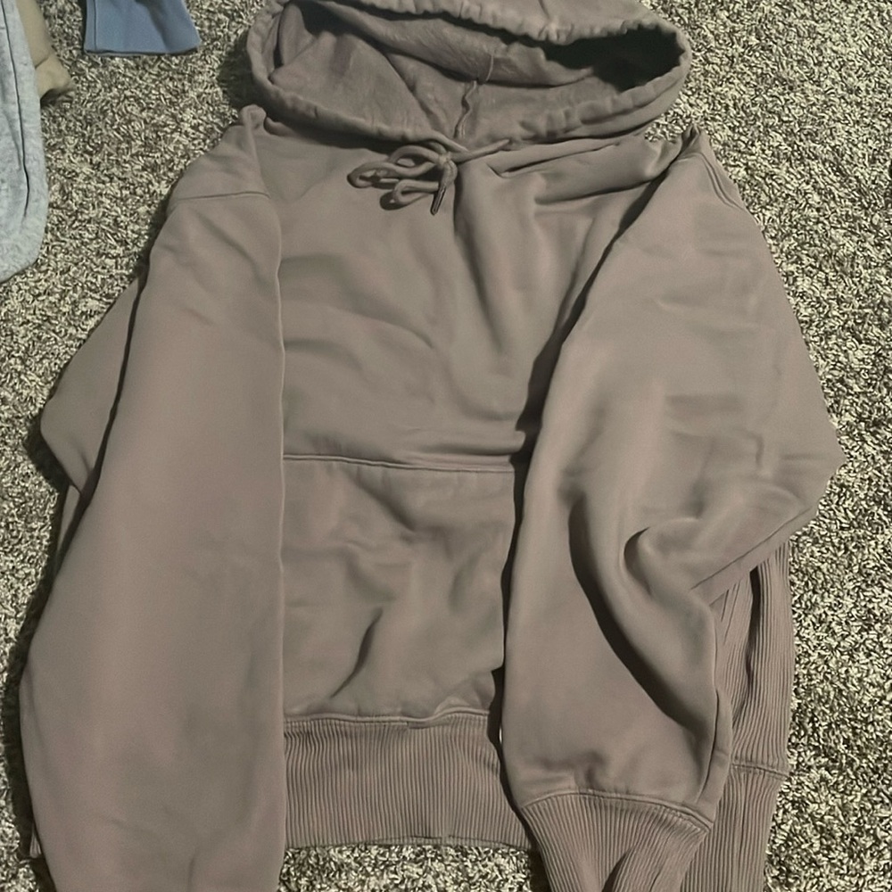 pink hoodie